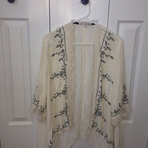 cream and black lightweight kimono